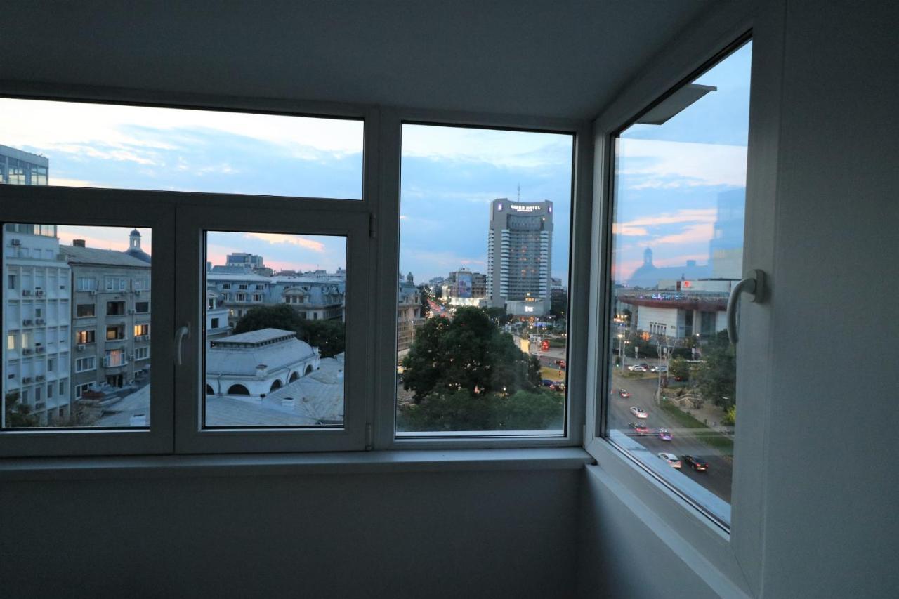 Serenity Heights Apartment: A Panoramic Haven Near Old Town - Free Minibar Bucureşti Ngoại thất bức ảnh